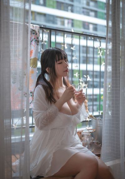 丰满的继母2020_720神马影院手机在线